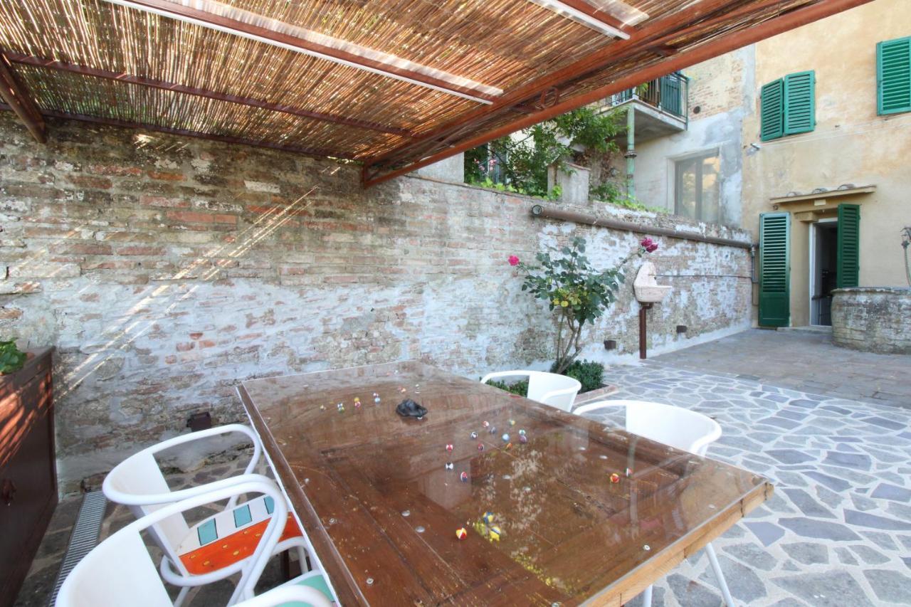 The House Of The Film Apartman Siena Kültér fotó