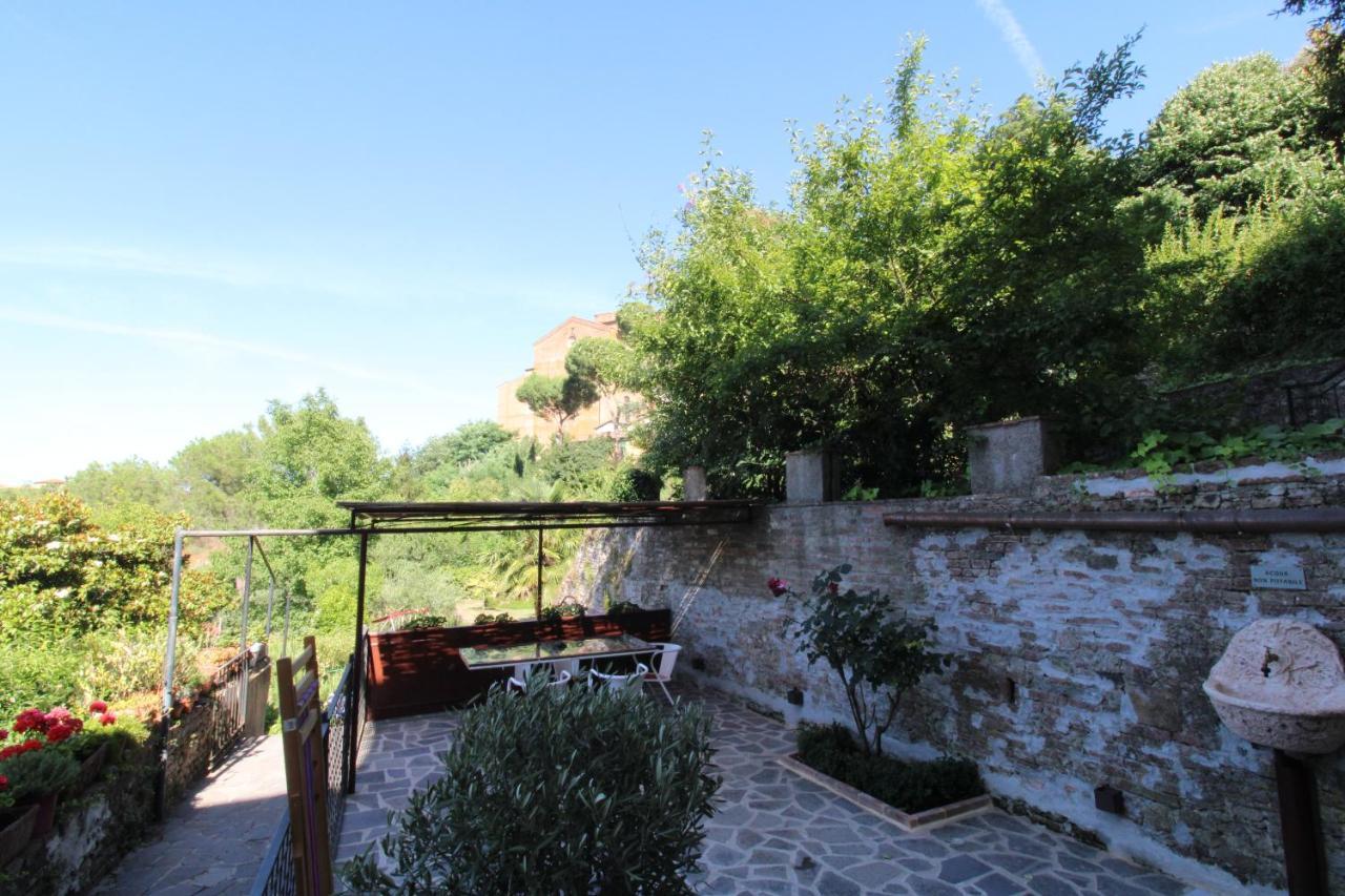 The House Of The Film Apartman Siena Kültér fotó